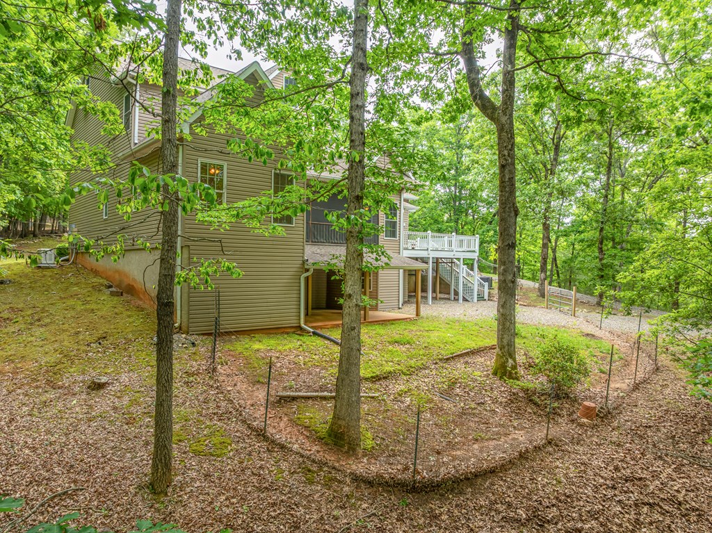 399 Hideaway Hills Road Blairsville, GA 30512 - Photo 18 of 77