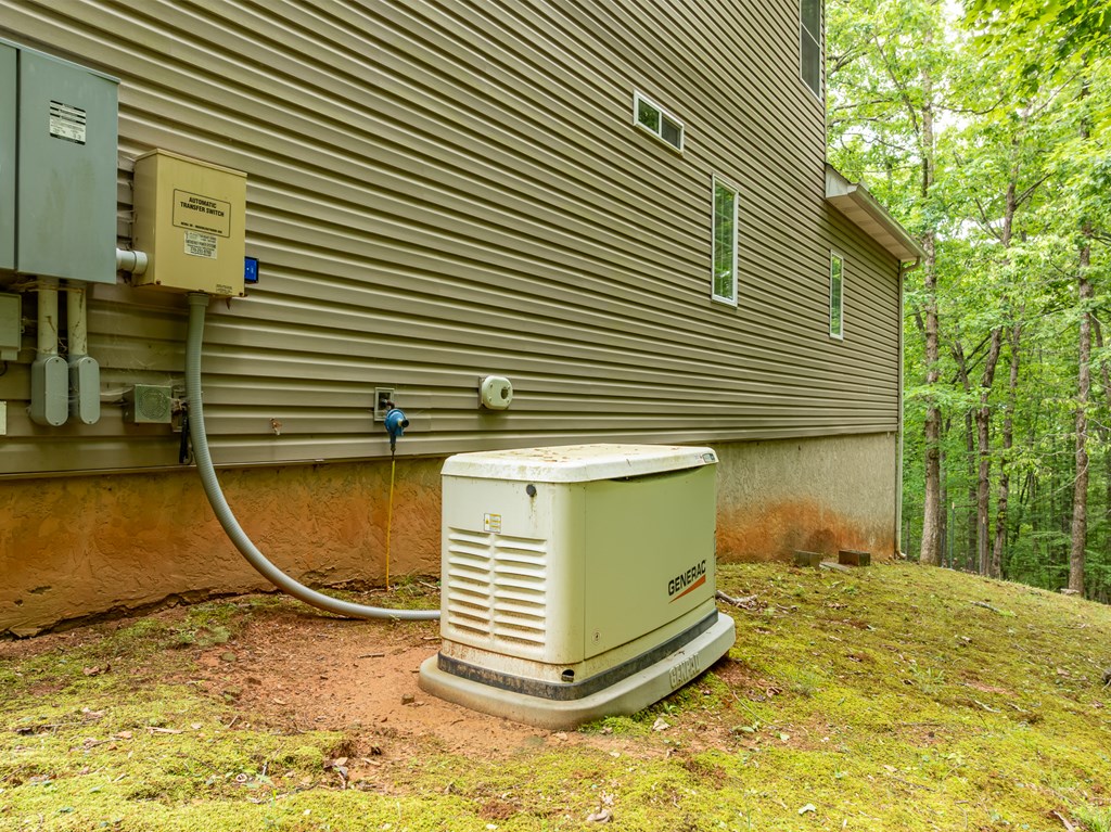 399 Hideaway Hills Road Blairsville, GA 30512 - Photo 7 of 77