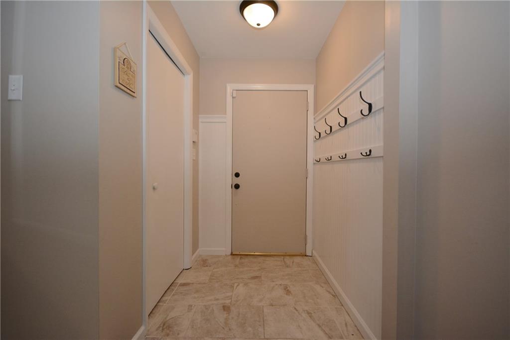 216 Falls Village Road Plum, PA 15239 - Photo 3 of 25 Entryway