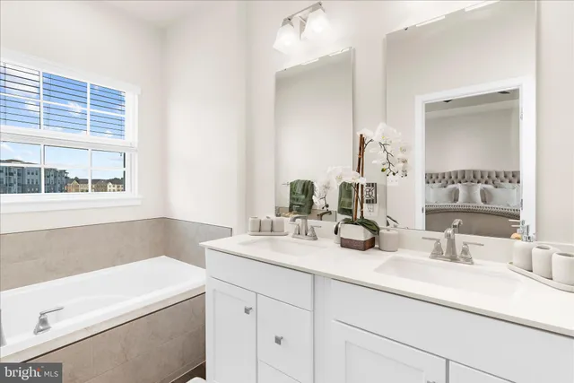 $523,999 | 16201 Bright Star Way, Bowie, MD 20716