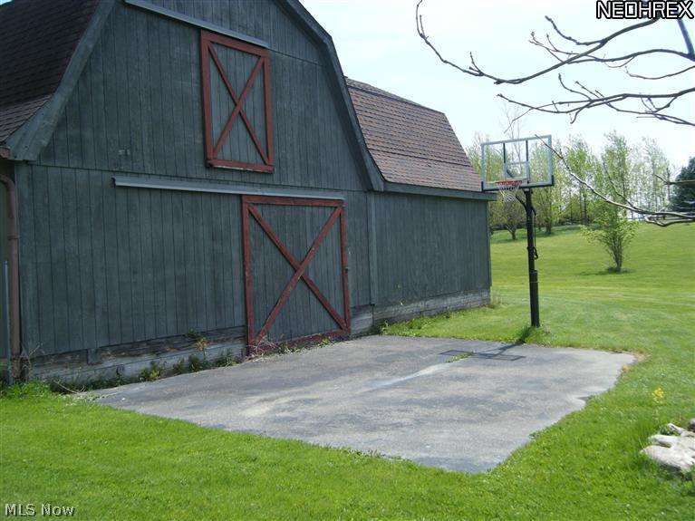 3580 Hamlin Road Medina, OH 44256 - Photo 22 of 25