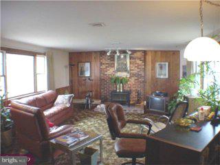 1603 Jarrettown Road Dresher, PA 19025 - Photo 3 of 6 Gallery Image 3
