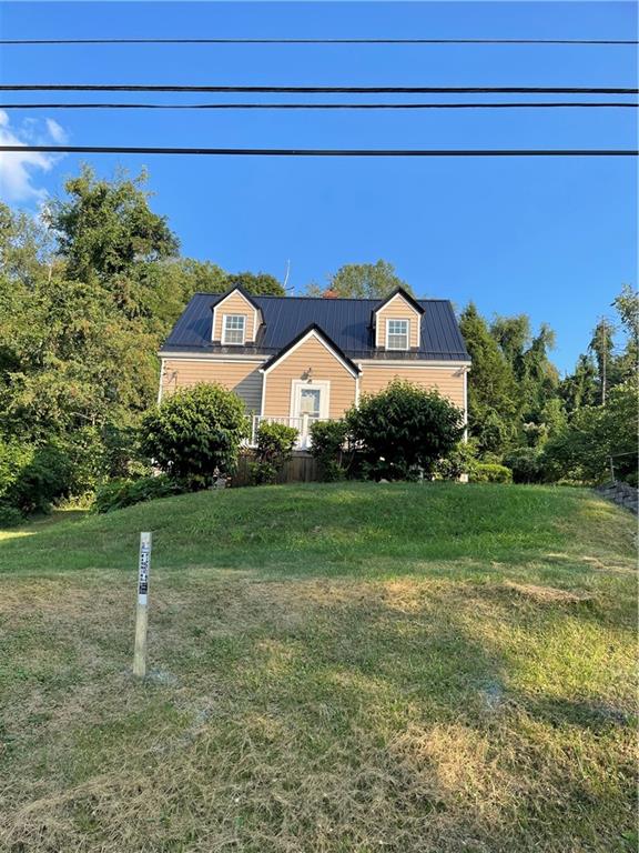320 Twin Bridges Road Charleroi, PA 15022 - Photo 1 of 17