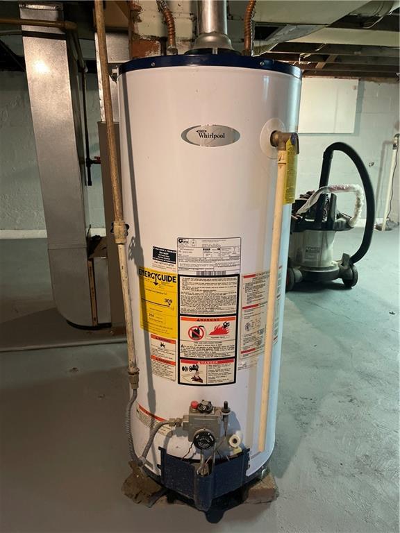 320 Twin Bridges Road Charleroi, PA 15022 - Photo 13 of 17