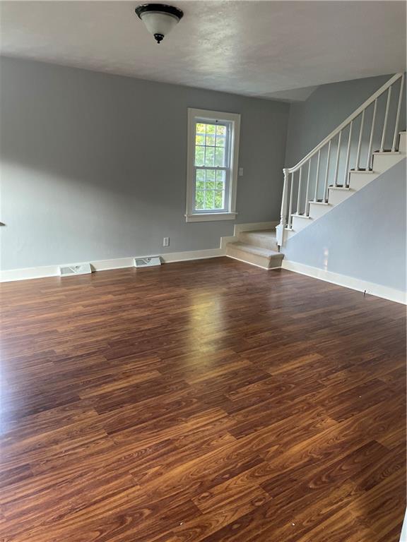 320 Twin Bridges Road Charleroi, PA 15022 - Photo 5 of 17