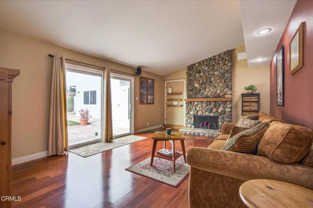 $1,050,000 | 157 Lantana Street, Camarillo, CA 93010