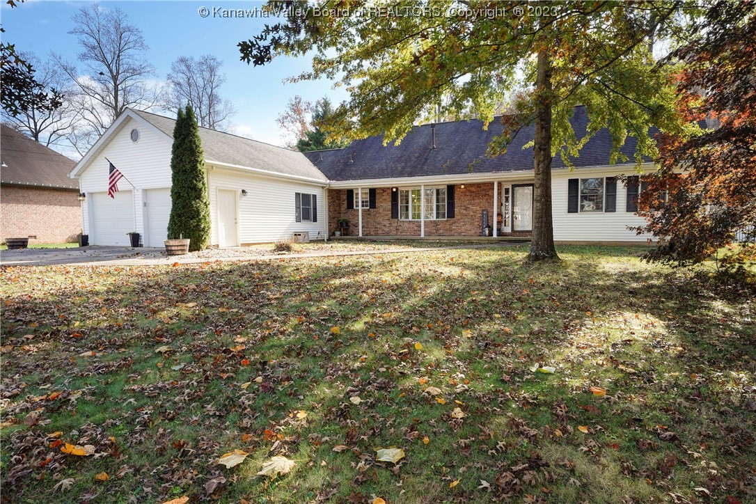 113 Poplar Point Estates Road Poca, WV 25159 - Photo 3 of 32 Gallery Image 3