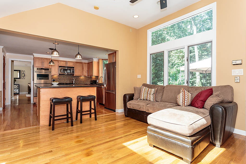 18 Drawbridge Road Westford, MA 01886 - Photo 11 of 30 Gallery Image 11