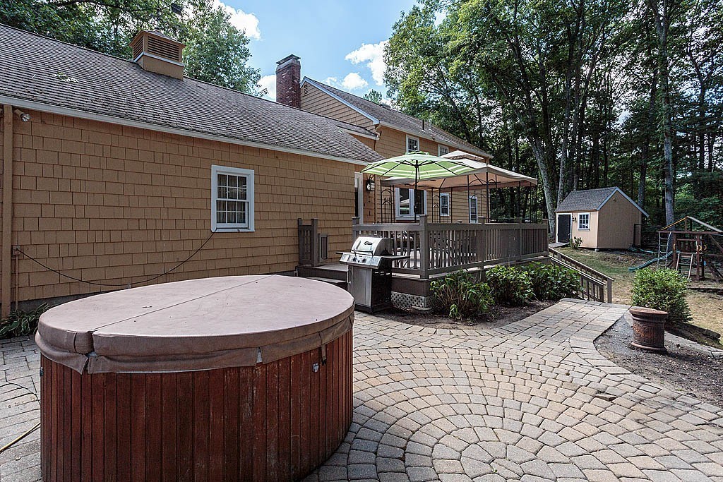 18 Drawbridge Road Westford, MA 01886 - Photo 28 of 30 Gallery Image 28