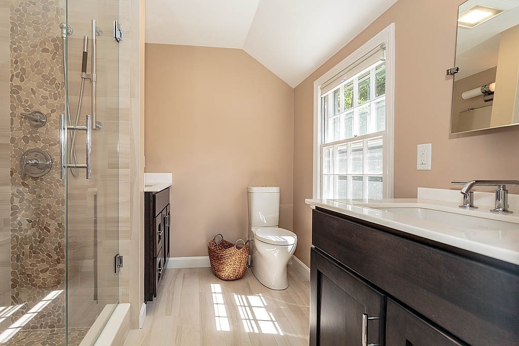 18 Drawbridge Road Westford, MA 01886 - Photo 8 of 30 Gallery Image 8