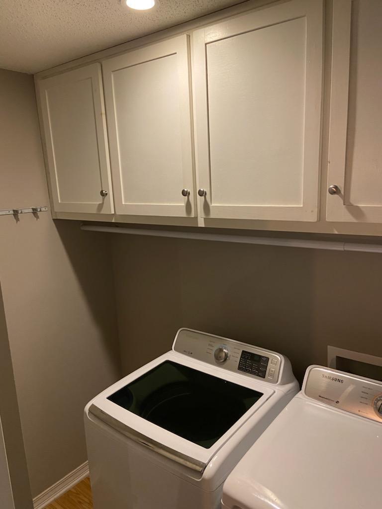 212 Limestone Circle Crestview, FL 32539 - Photo 7 of 9 212 laundry