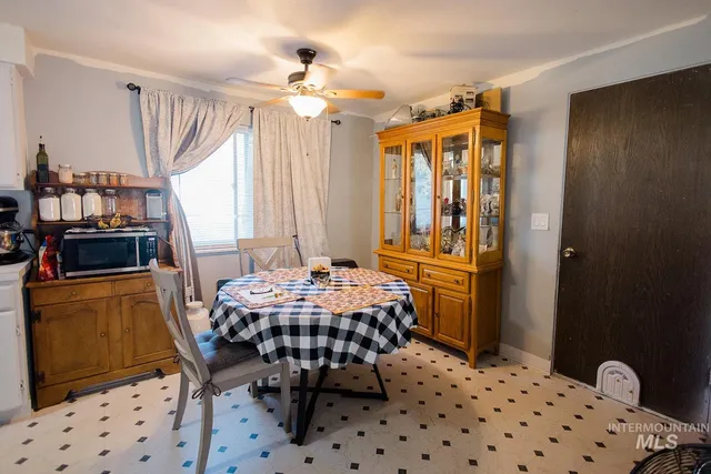 $265,000 | 160 South 11th East, Mountain Home, ID 83647