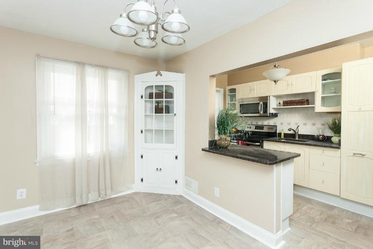819 Arncliffe Road Essex, MD 21221 - Photo 6 of 7 Dining Room
