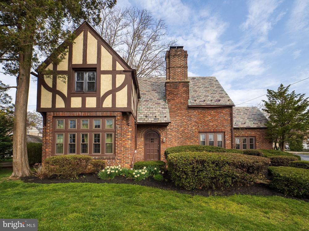 453 March Street Reading, PA 19607 - Photo 1 of 30 Gallery Image 1