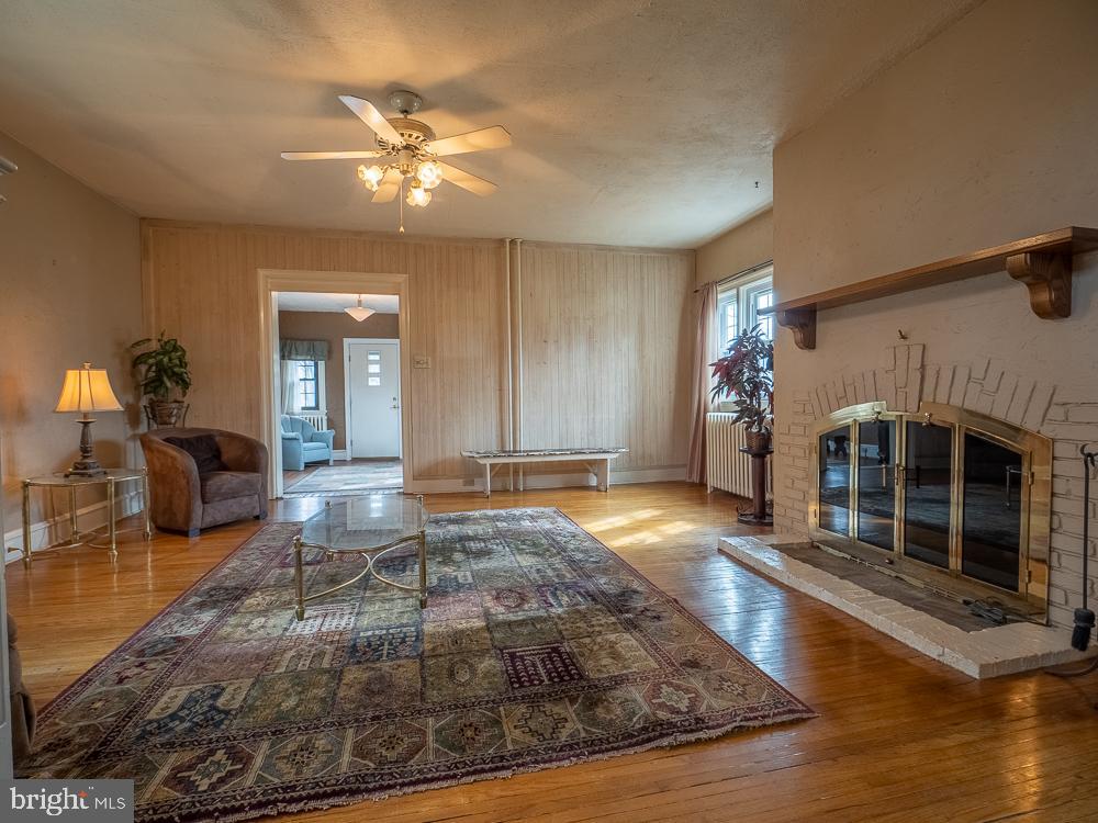 453 March Street Reading, PA 19607 - Photo 15 of 30 Gallery Image 15