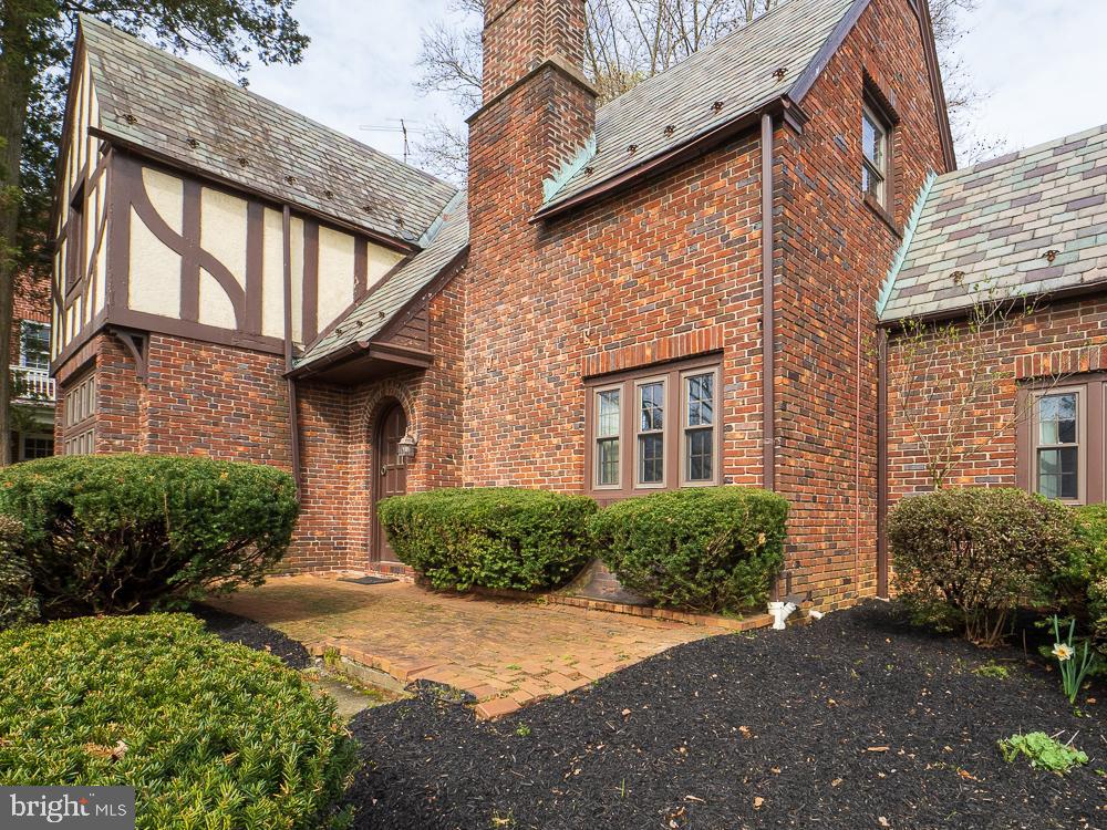 453 March Street Reading, PA 19607 - Photo 5 of 30 Gallery Image 5