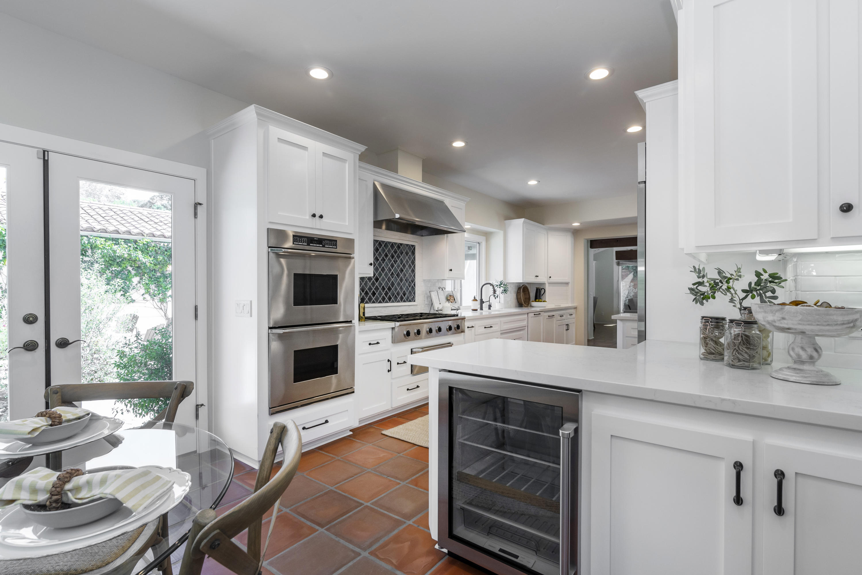 398 Arboleda Road Santa Barbara, CA 93110 - Photo 6 of 35 _DSC9744