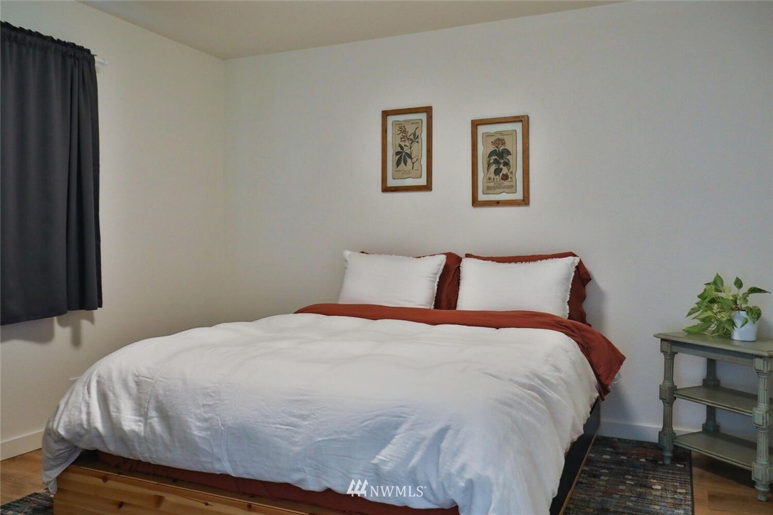 14207 196th Avenue Southeast Renton, WA 98059 - Photo 14 of 30 Gallery Image 14