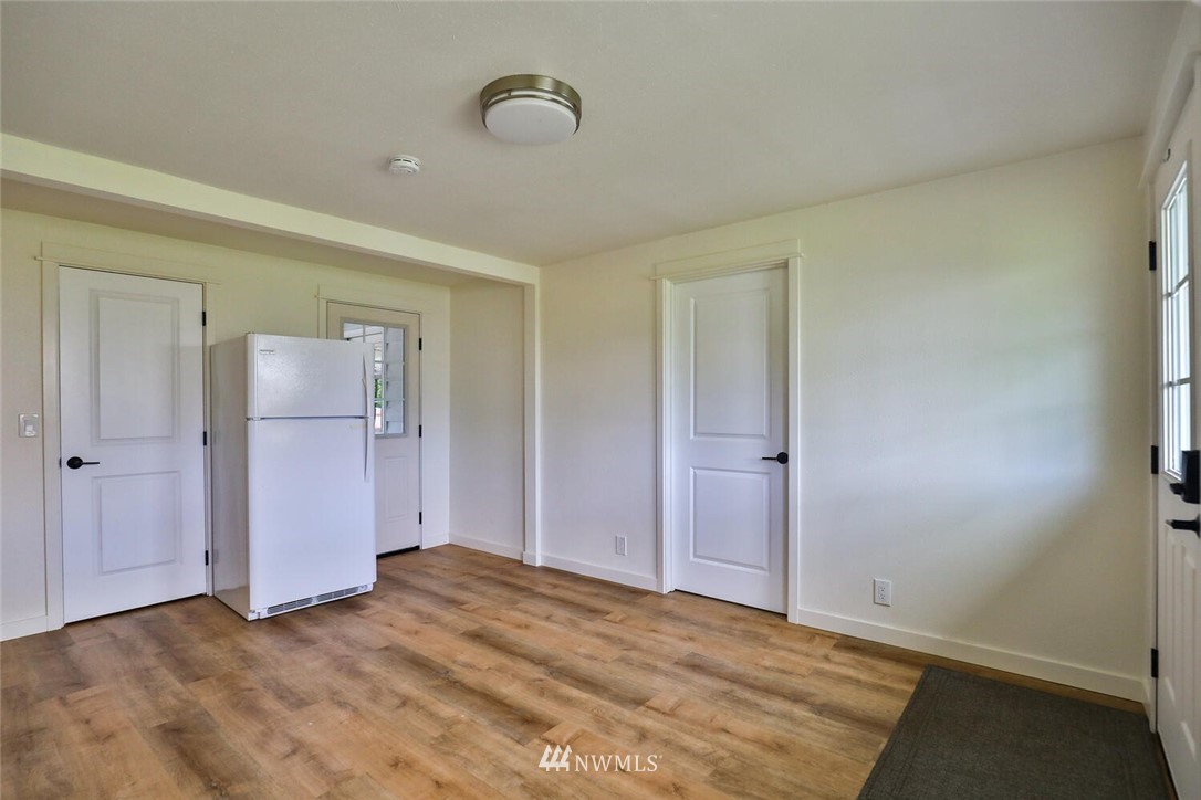 14207 196th Avenue Southeast Renton, WA 98059 - Photo 18 of 30 Gallery Image 18