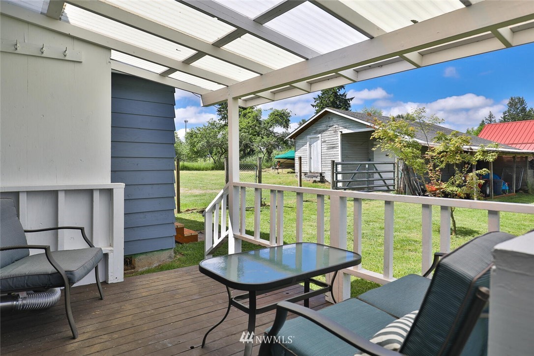 14207 196th Avenue Southeast Renton, WA 98059 - Photo 20 of 30 Gallery Image 20