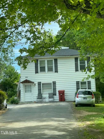 $825,000 | 900 Milligan Highway, Johnson City, TN 37601