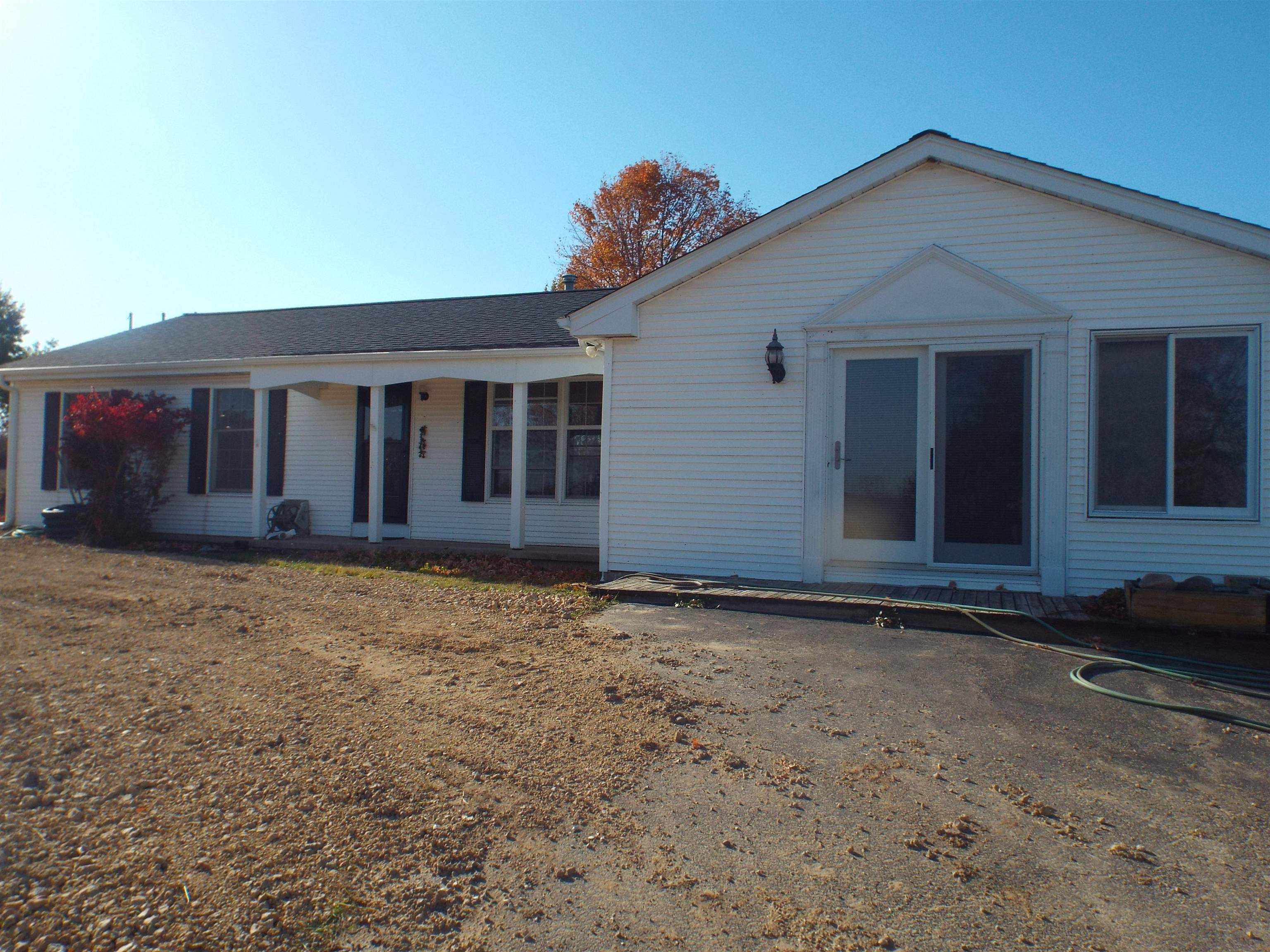 6090 South Rodden Road Hanover, IL 61041 - Photo 20 of 34 a view of an house with backyard