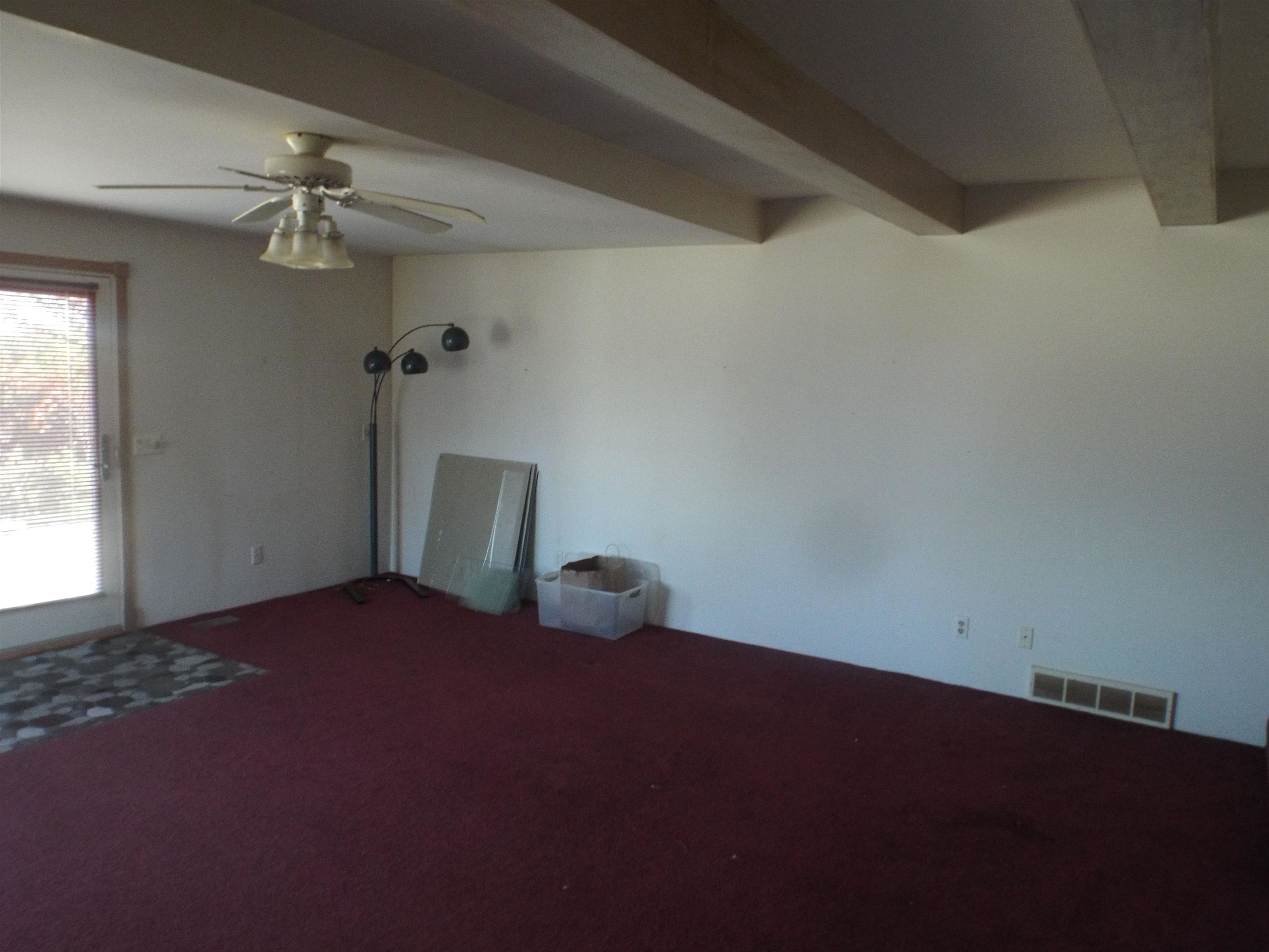 6090 South Rodden Road Hanover, IL 61041 - Photo 7 of 34