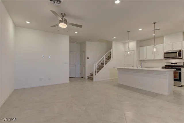 $2,149 | 2783 Abrantes Place, Henderson, NV 89044