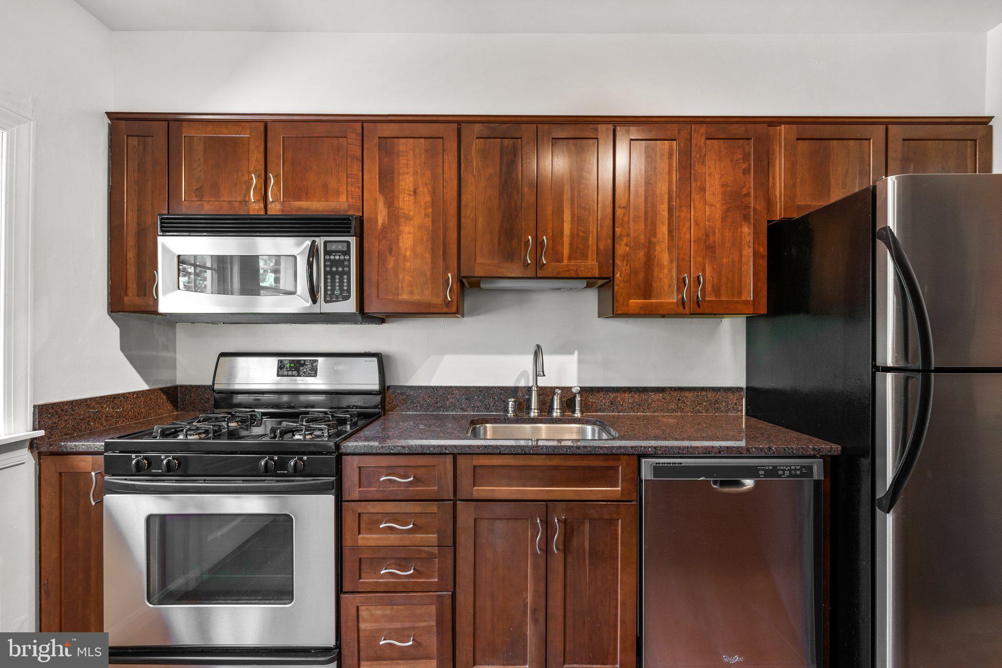 82 Murdock Road Baltimore, MD 21212 - Photo 9 of 37