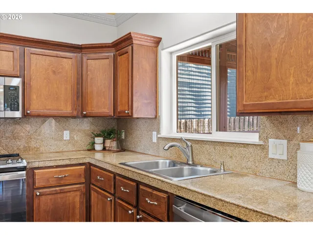 $599,000 | 6164 Southeast 29th Way, Gresham, OR 97080