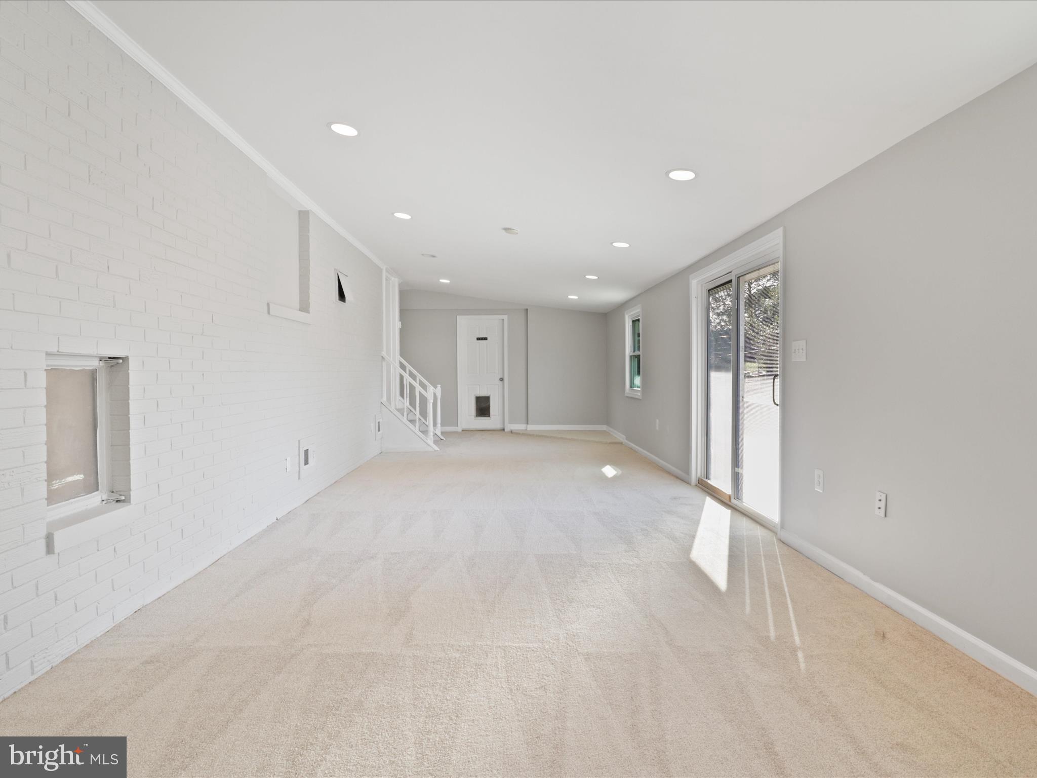 6817 Cabin John Road Springfield, VA 22150 - Photo 16 of 50