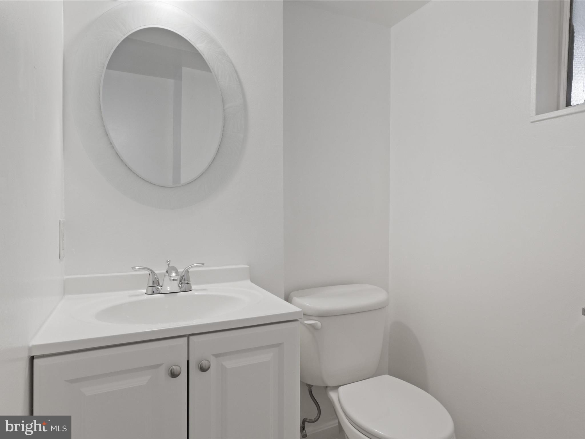 6817 Cabin John Road Springfield, VA 22150 - Photo 37 of 50