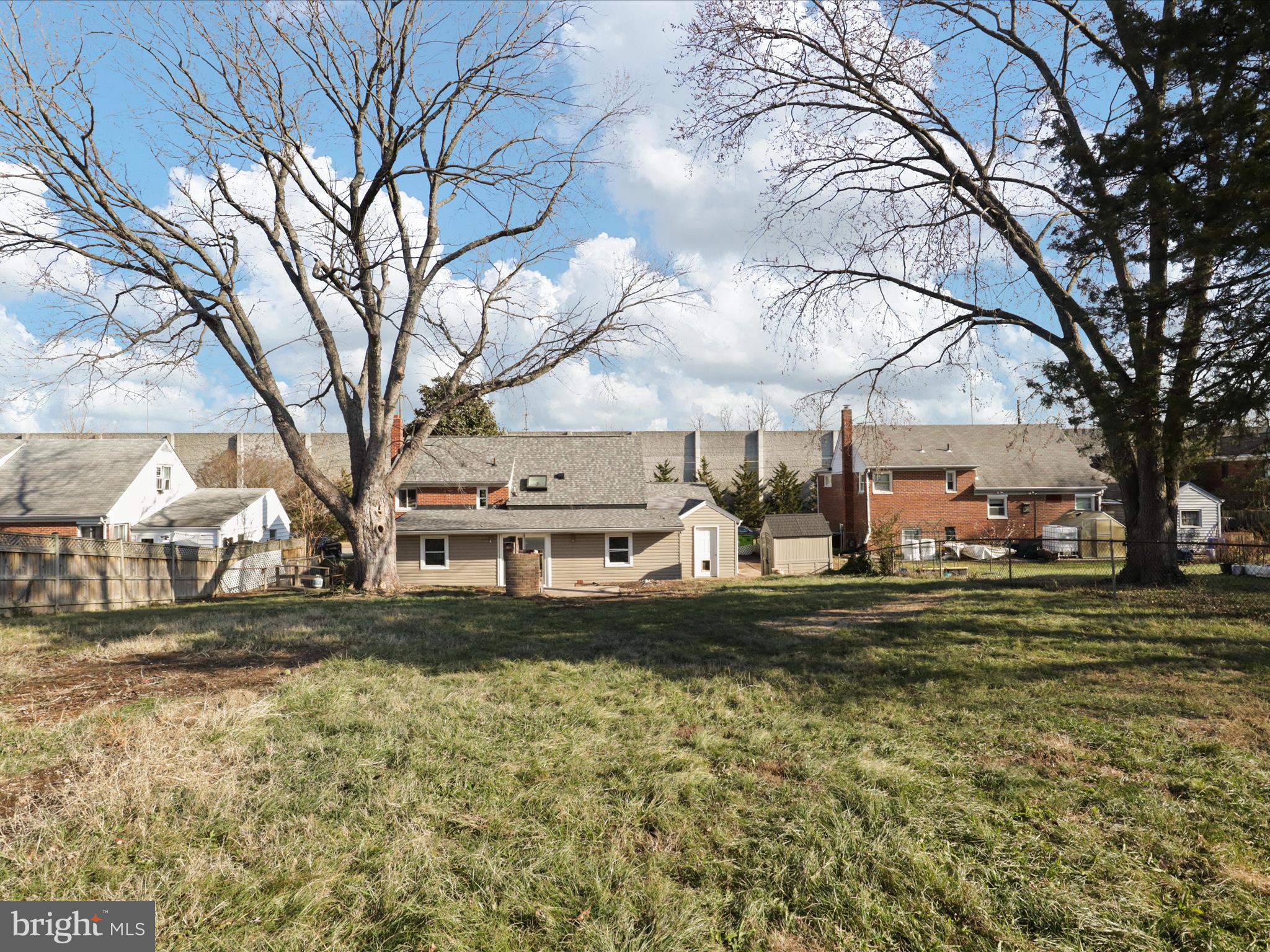 6817 Cabin John Road Springfield, VA 22150 - Photo 39 of 50