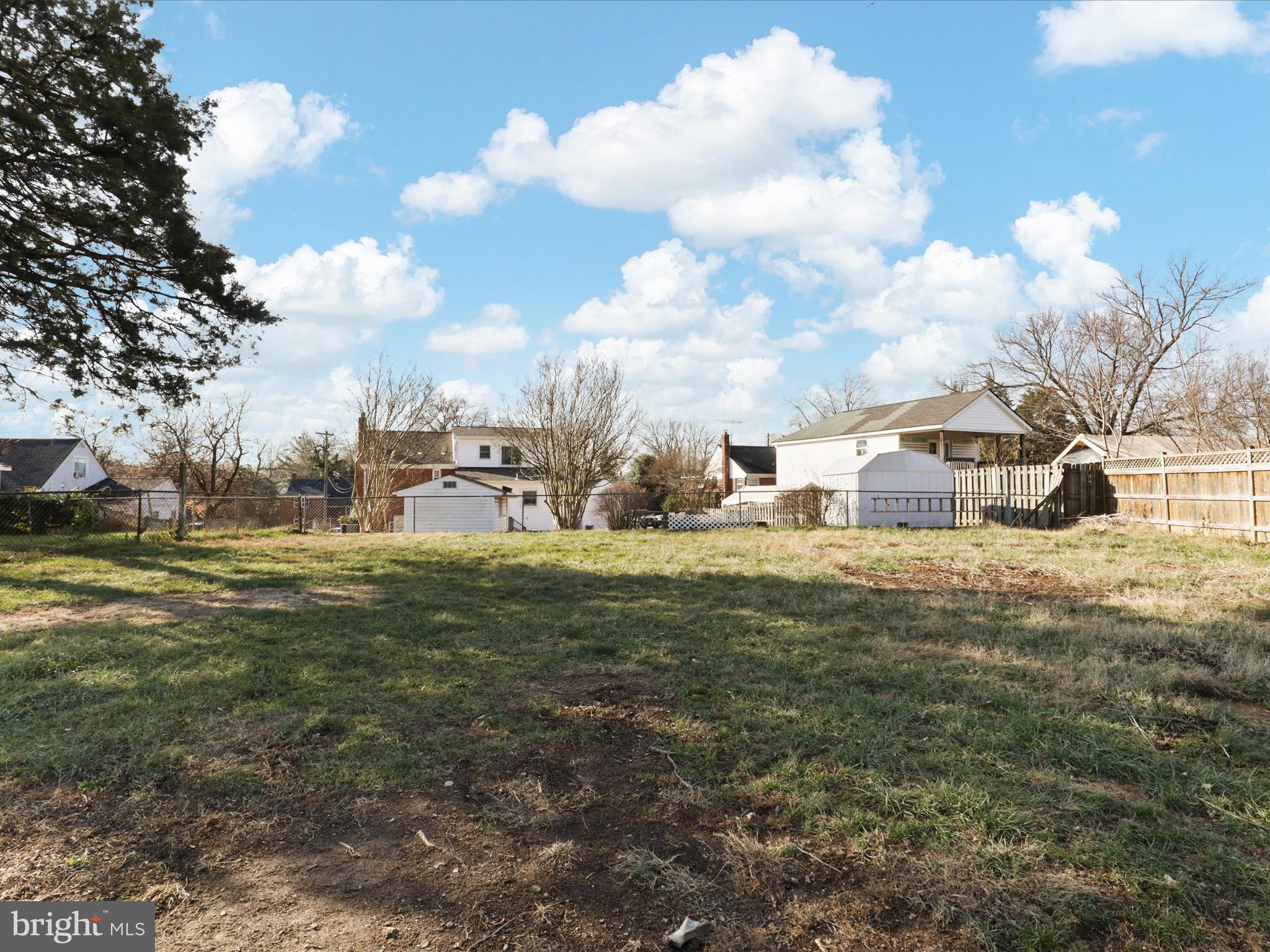 6817 Cabin John Road Springfield, VA 22150 - Photo 42 of 50