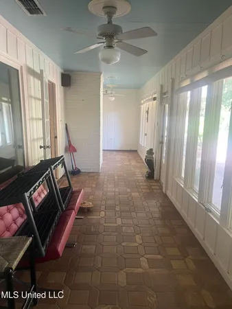 $249,500 | 50 Woodridge Place, Jackson, MS 39211