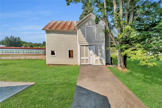 $262,000 | 29 North Street, Edmeston, NY 13335