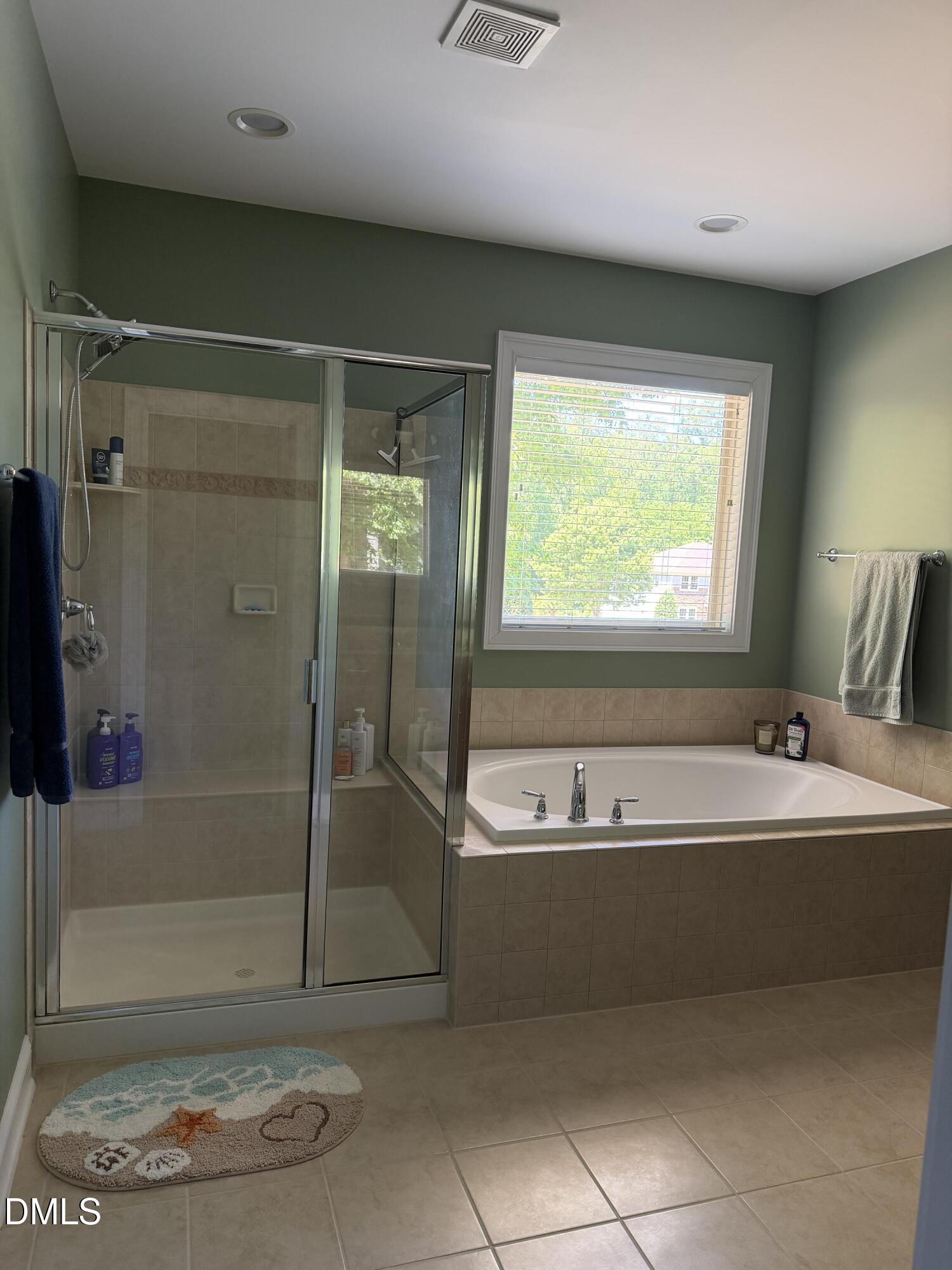 12913 Saxon Way Raleigh, NC 27613 - Photo 37 of 65