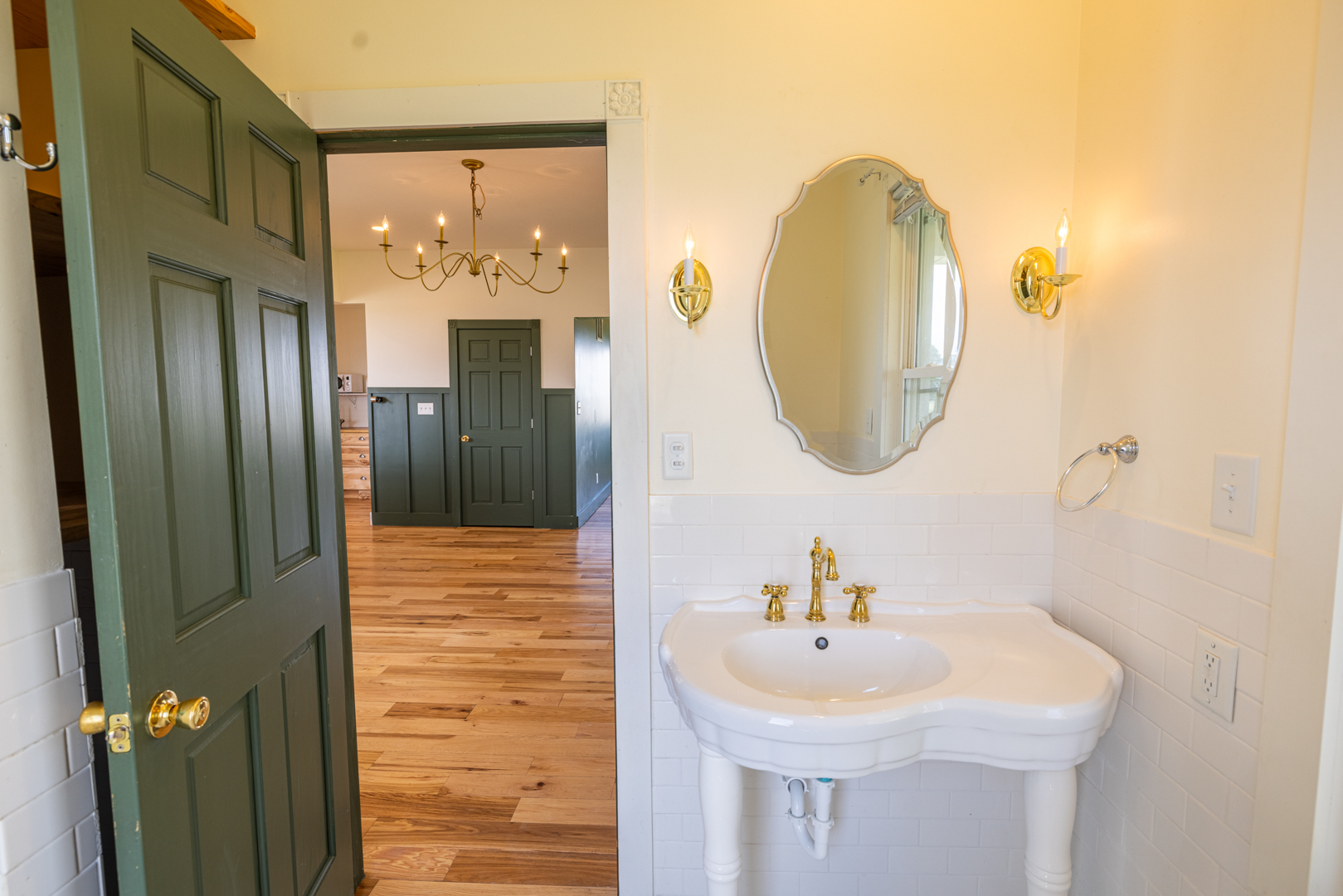 17846 West 3000S Road Buckingham, IL 60917 - Photo 22 of 30 a bathroom with a sink and a mirror