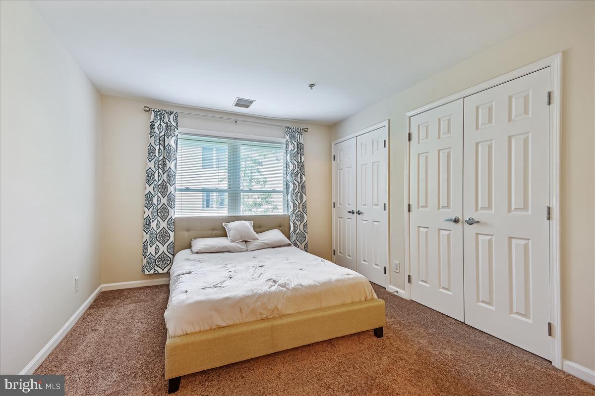1138 Cove Road, Unit 201 Annapolis, MD 21403 - Photo 14 of 46 Primary Bedroom