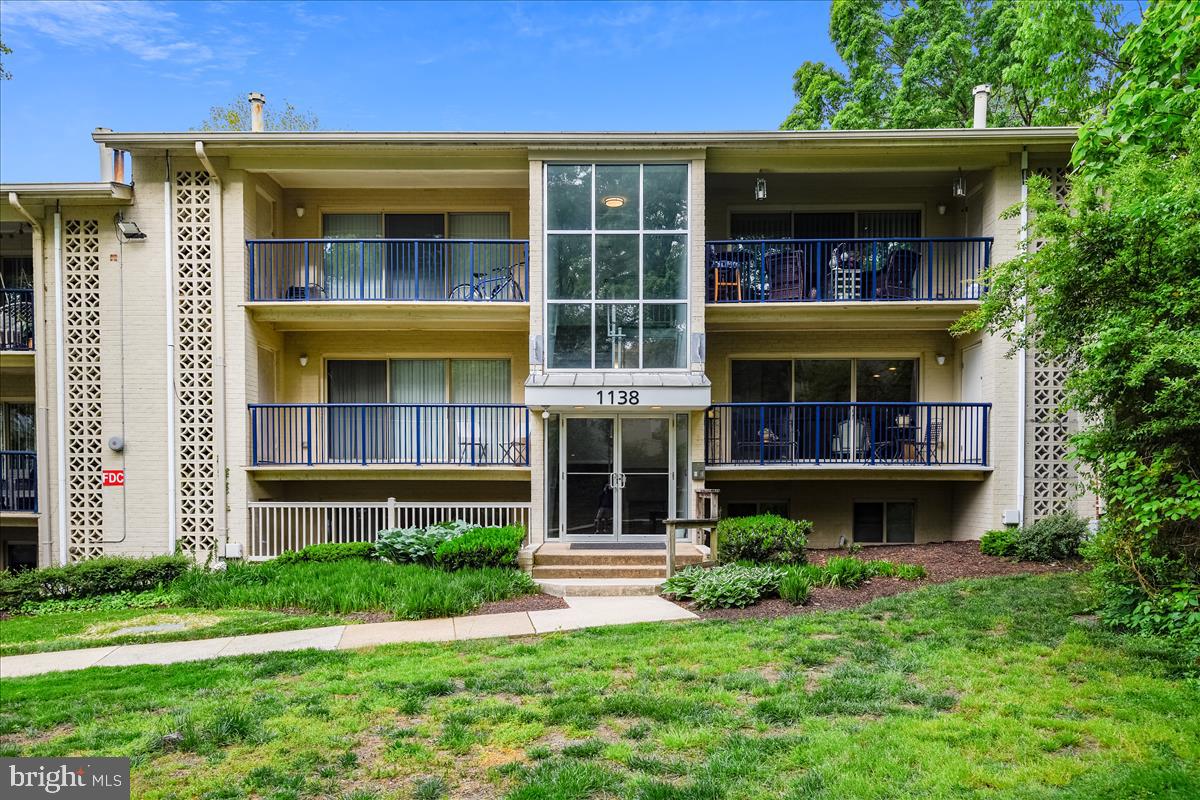 1138 Cove Road, Unit 201 Annapolis, MD 21403 - Photo 27 of 46 Exterior