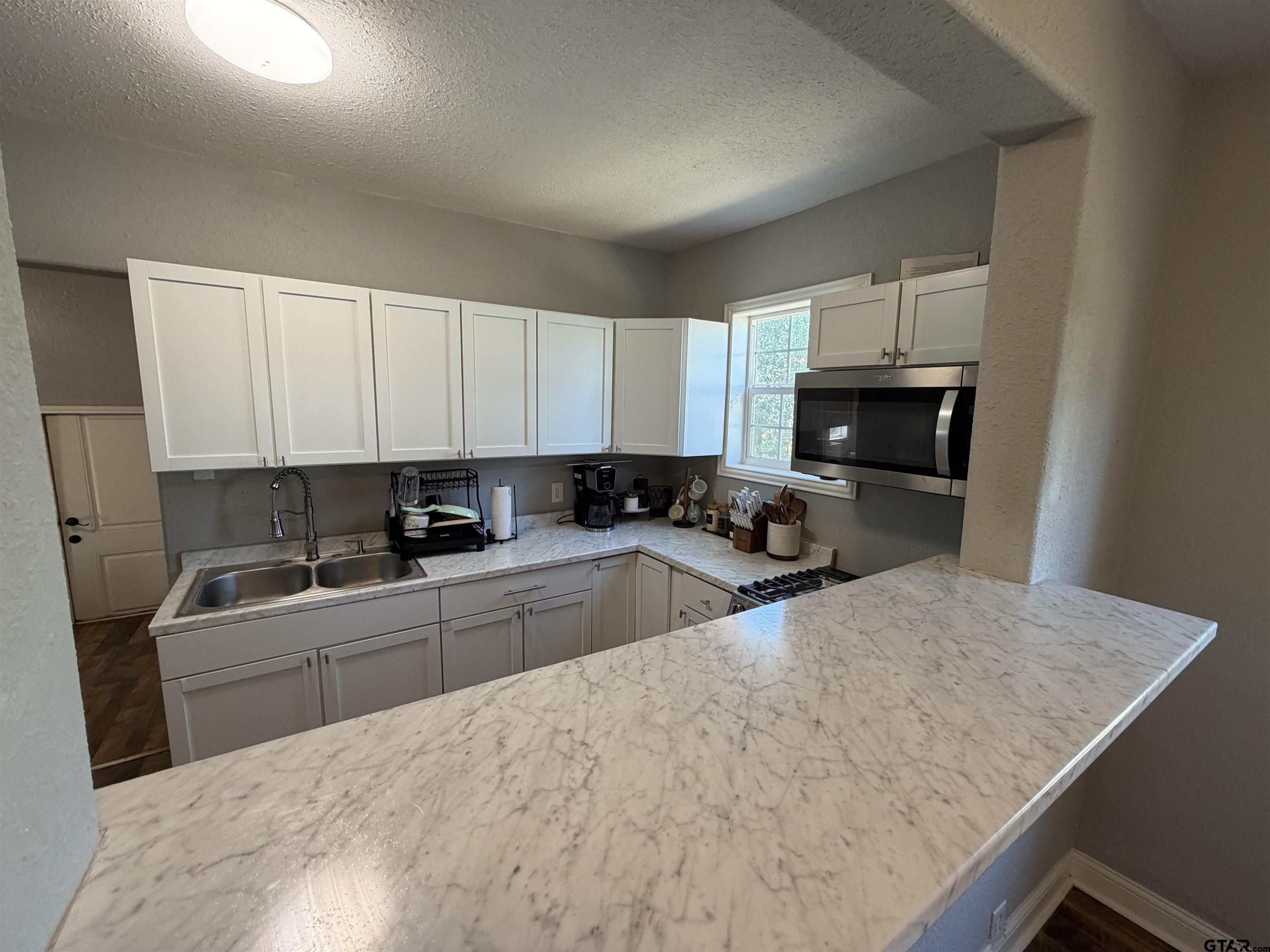 1509 East Richards Street Tyler, TX 75702 - Photo 2 of 20