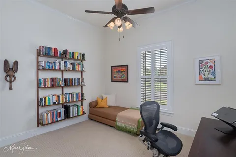 $925,000 | 211 Hollybrook Drive, Shreveport, LA 71106