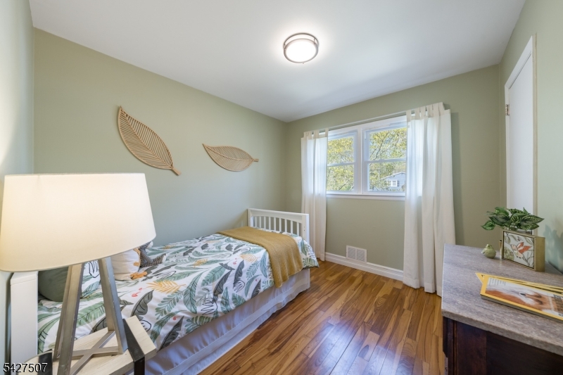 380 Charnwood Road New Providence, NJ 07974 - Photo 16 of 50