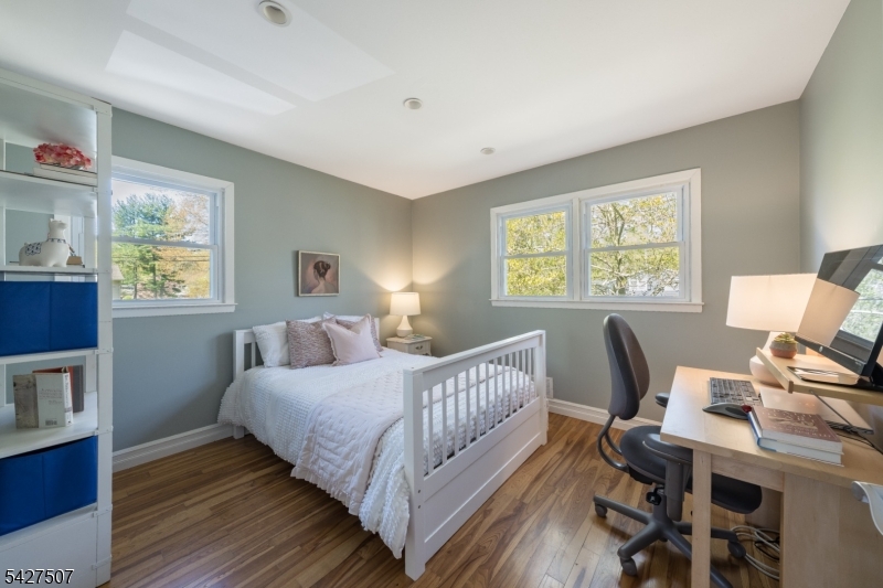 380 Charnwood Road New Providence, NJ 07974 - Photo 19 of 50