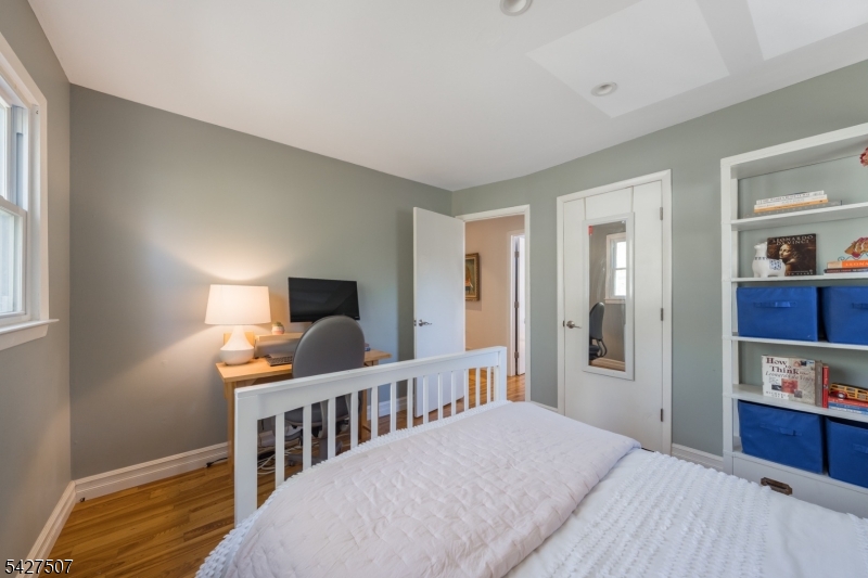 380 Charnwood Road New Providence, NJ 07974 - Photo 20 of 50