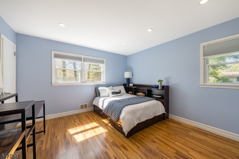 380 Charnwood Road New Providence, NJ 07974 - Photo 21 of 50