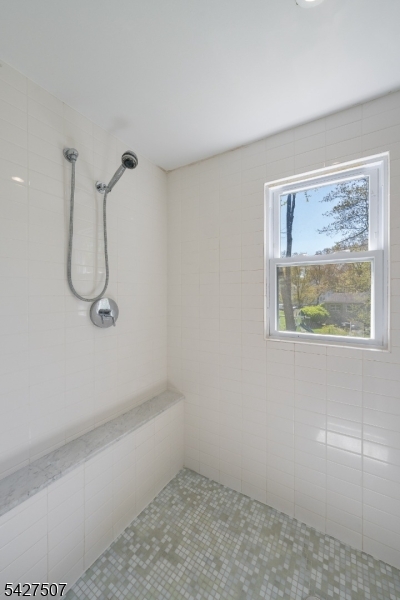 380 Charnwood Road New Providence, NJ 07974 - Photo 32 of 50