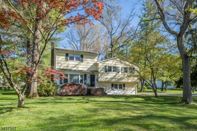 380 Charnwood Road New Providence, NJ 07974 - Photo 41 of 50