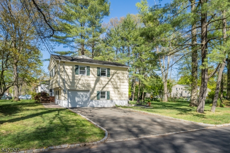 380 Charnwood Road New Providence, NJ 07974 - Photo 43 of 50