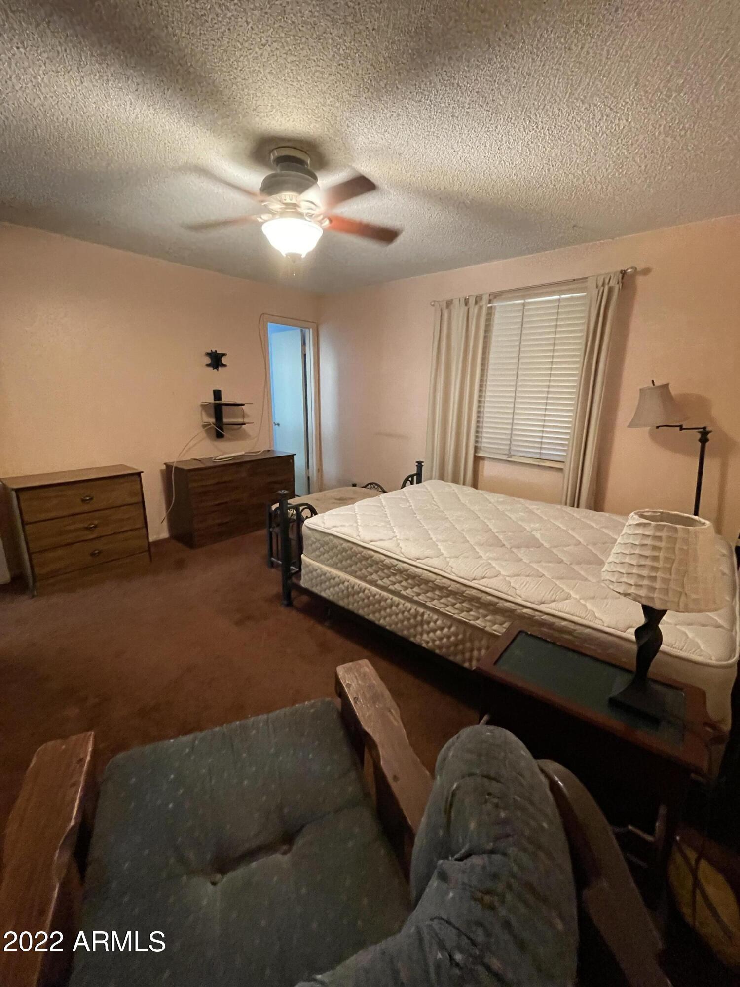 3842 West Hatcher Road Phoenix, AZ 85051 - Photo 13 of 27 Photo Oct 04 2022, 1 03 18 PM